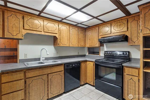 $649,950 | 19326 5th Avenue Northeast, Shoreline, WA 98155