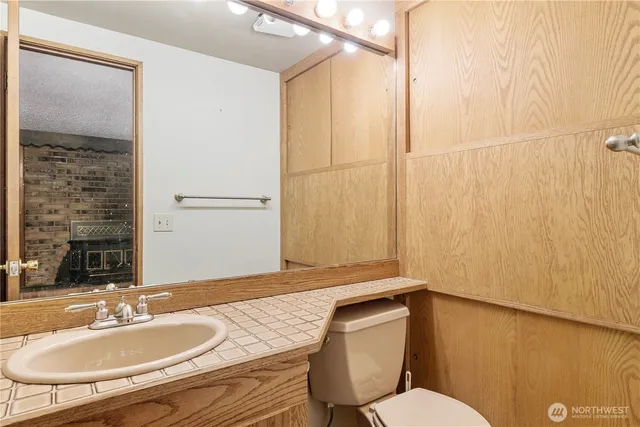 $649,950 | 19326 5th Avenue Northeast, Shoreline, WA 98155