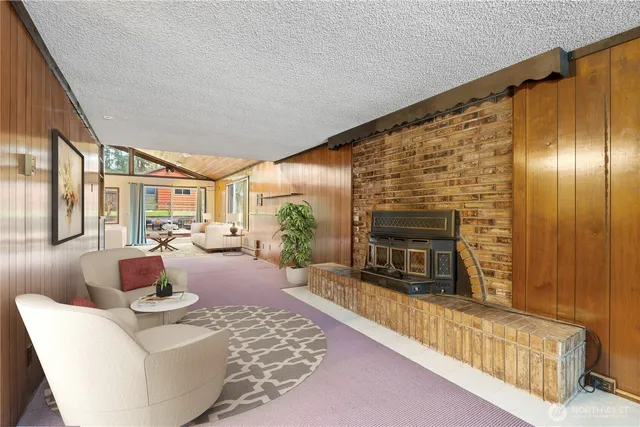 $649,950 | 19326 5th Avenue Northeast, Shoreline, WA 98155