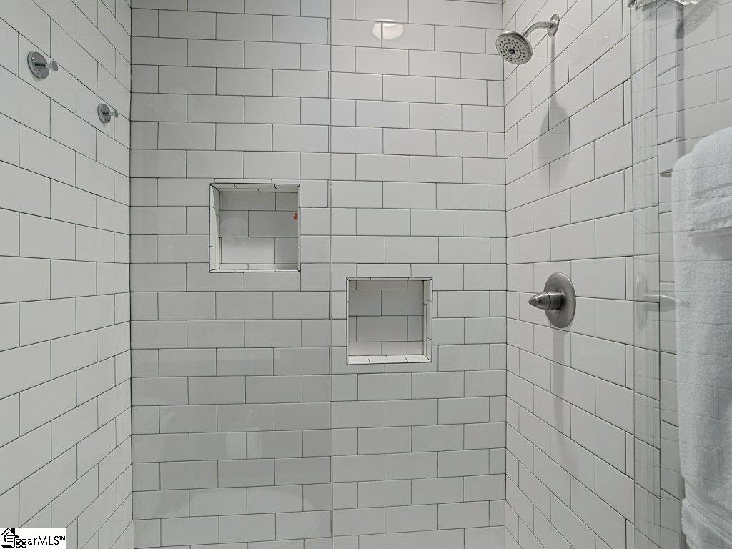 6 Zara Street Greenville, SC 29607 - Photo 17 of 30 Gallery Image 17