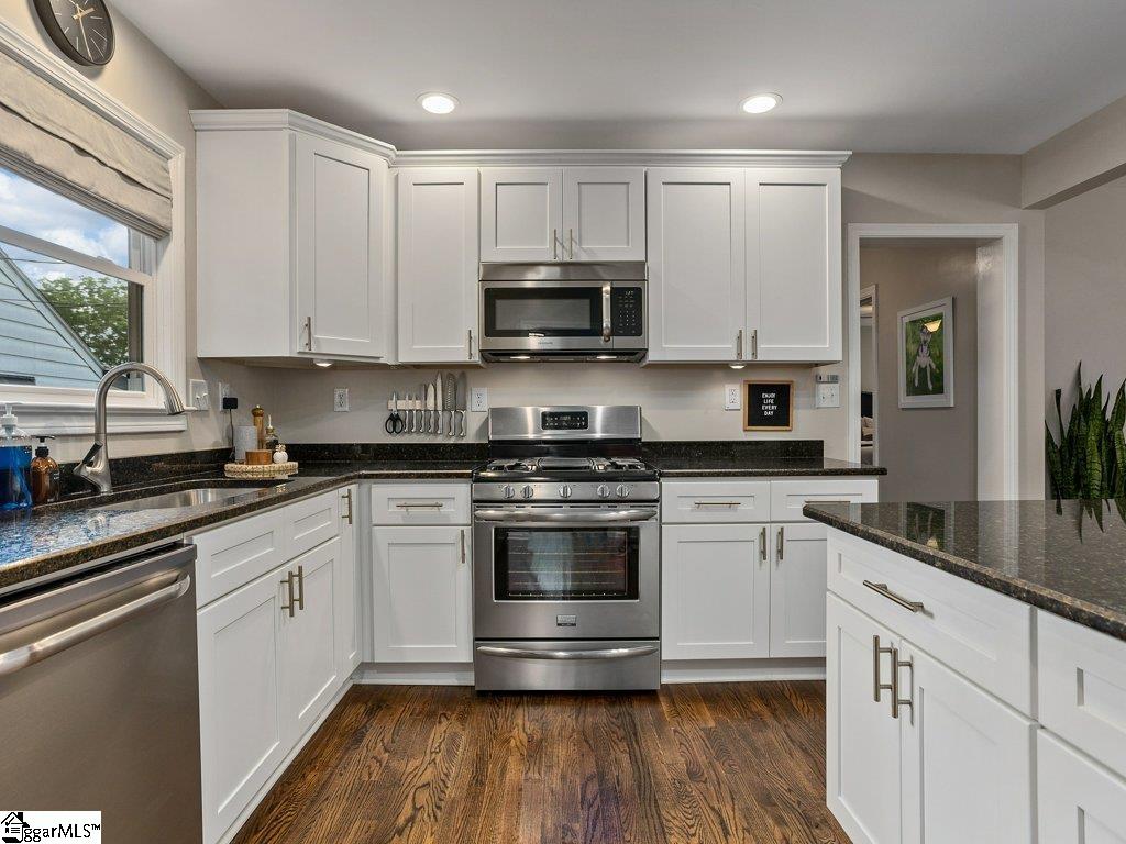 6 Zara Street Greenville, SC 29607 - Photo 10 of 30 Gallery Image 10