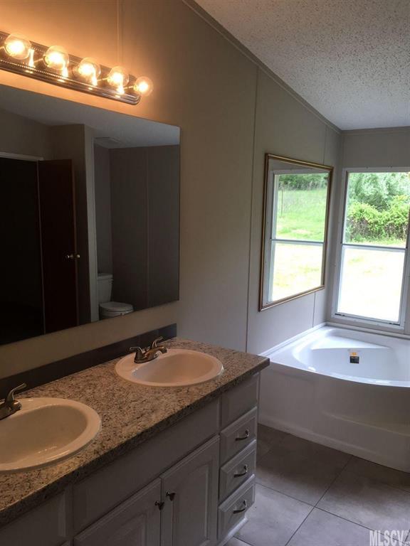 4596 Snowhill Church Road Morganton, NC 28655 - Photo 4 of 22 Gallery Image 4