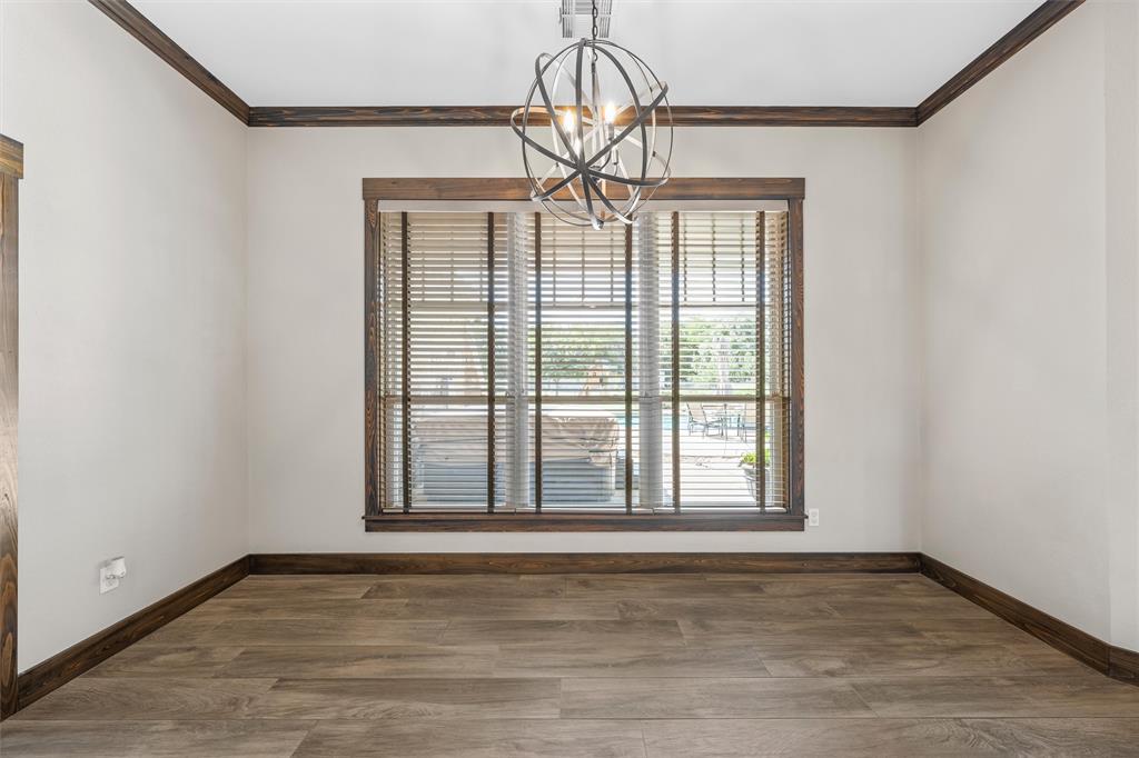 918 Coxs Oak Valley Road Waco, TX 76705 - Photo 8 of 40
