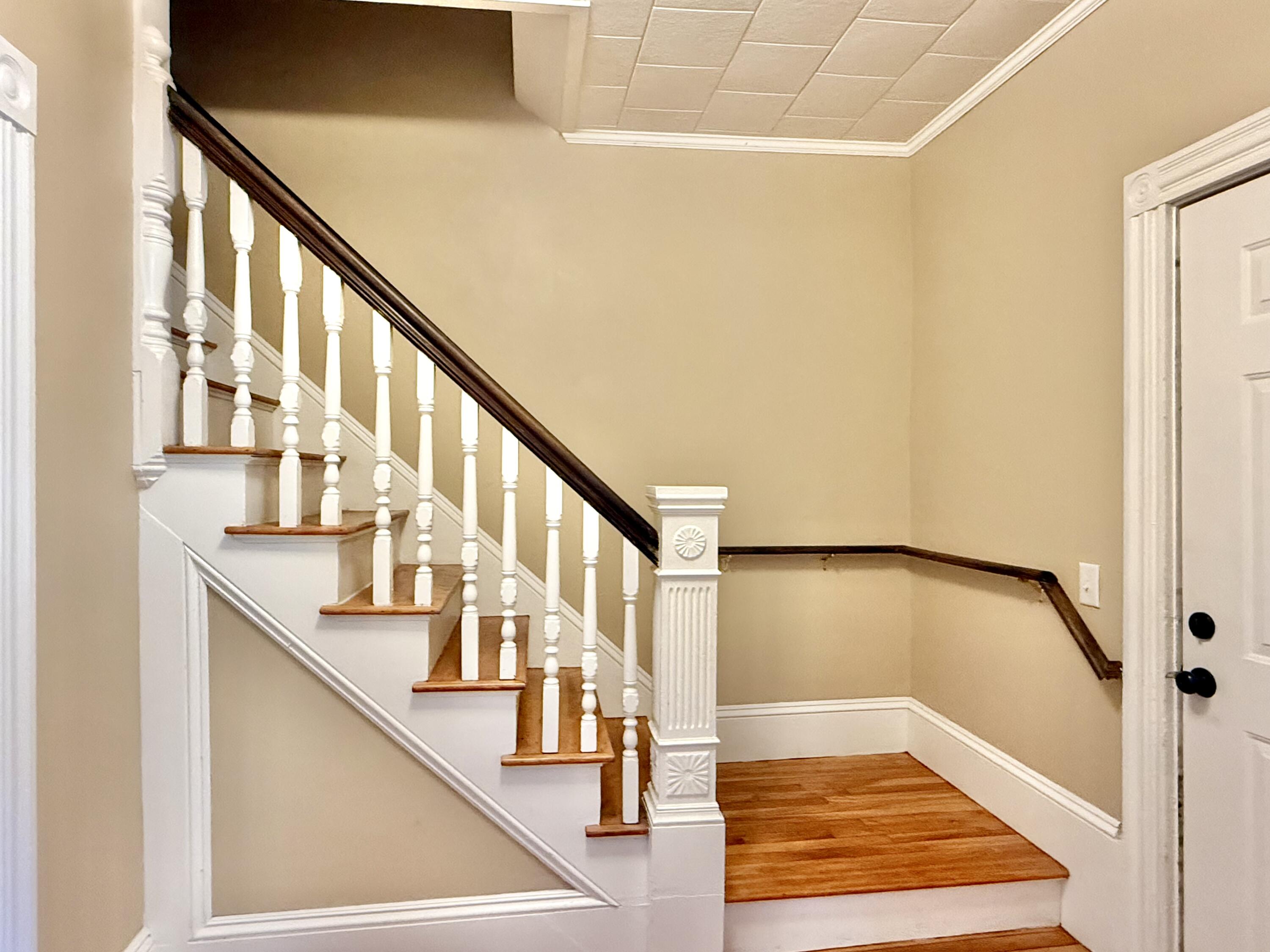 21 Cottage Street Bangor, ME 04401 - Photo 16 of 37 21 Cottage Street