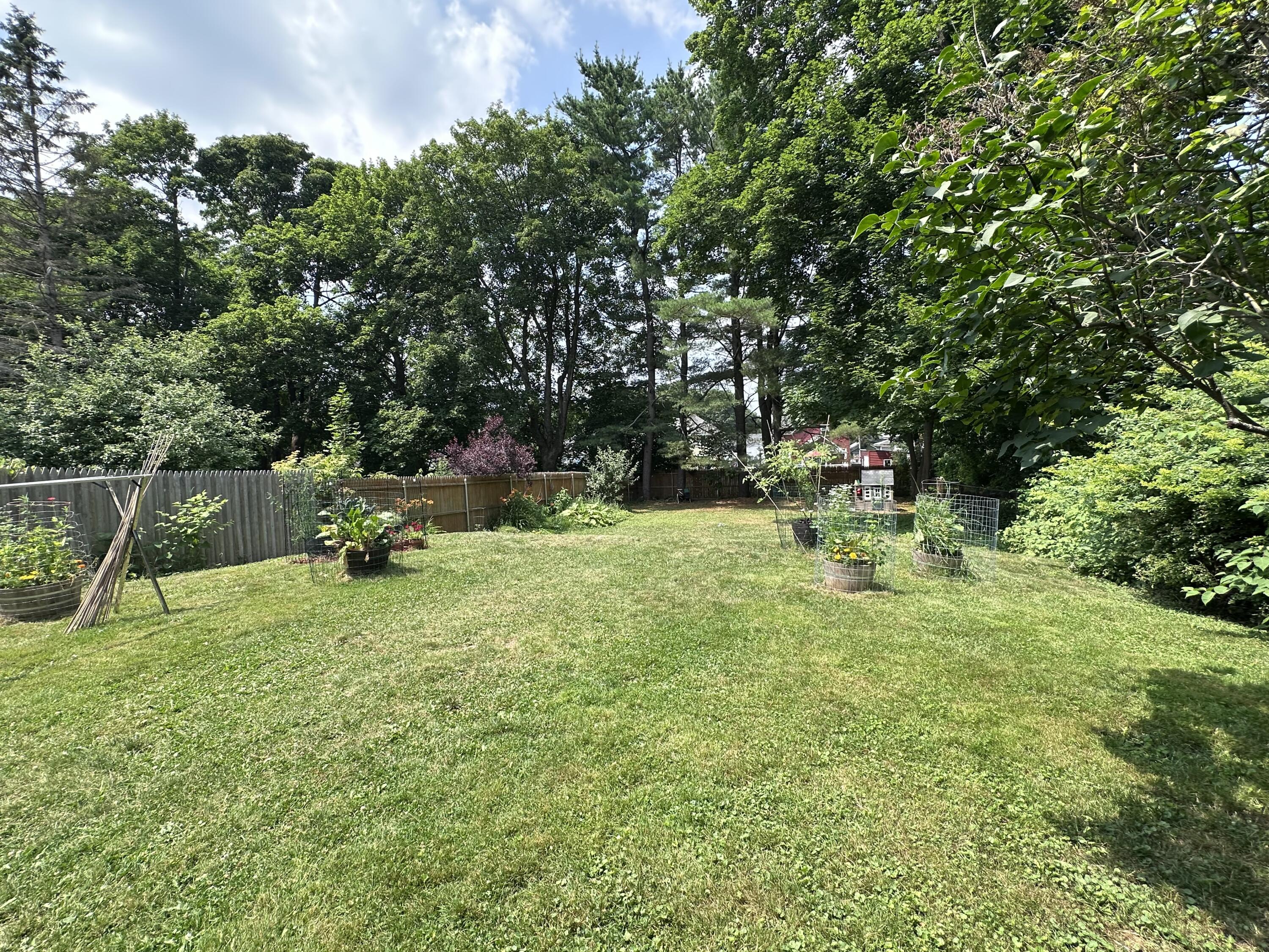 21 Cottage Street Bangor, ME 04401 - Photo 34 of 37 21 Cottage Street