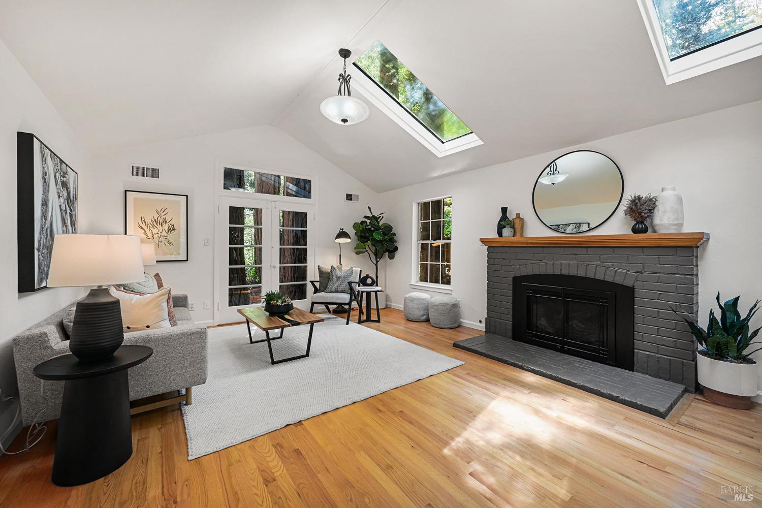 73 Rockridge Road Fairfax, CA 94930 - Photo 13 of 59