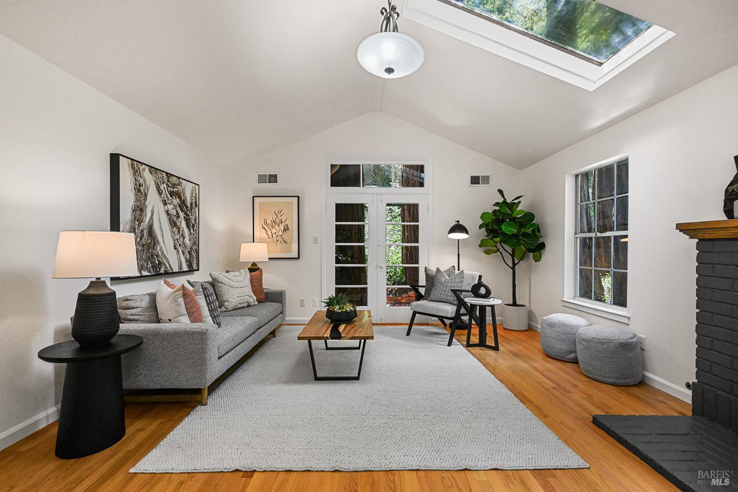 73 Rockridge Road Fairfax, CA 94930 - Photo 15 of 59