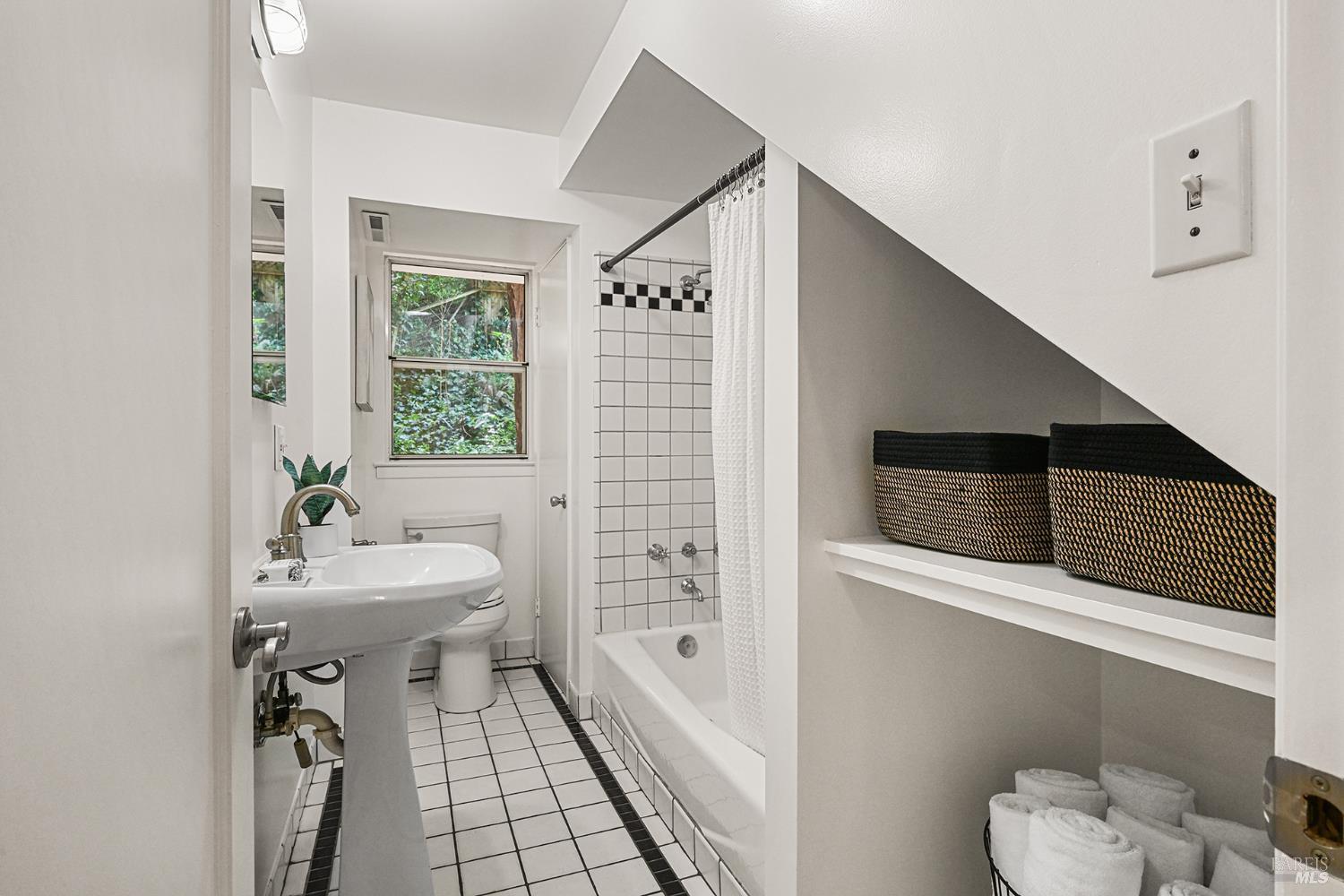 73 Rockridge Road Fairfax, CA 94930 - Photo 42 of 59