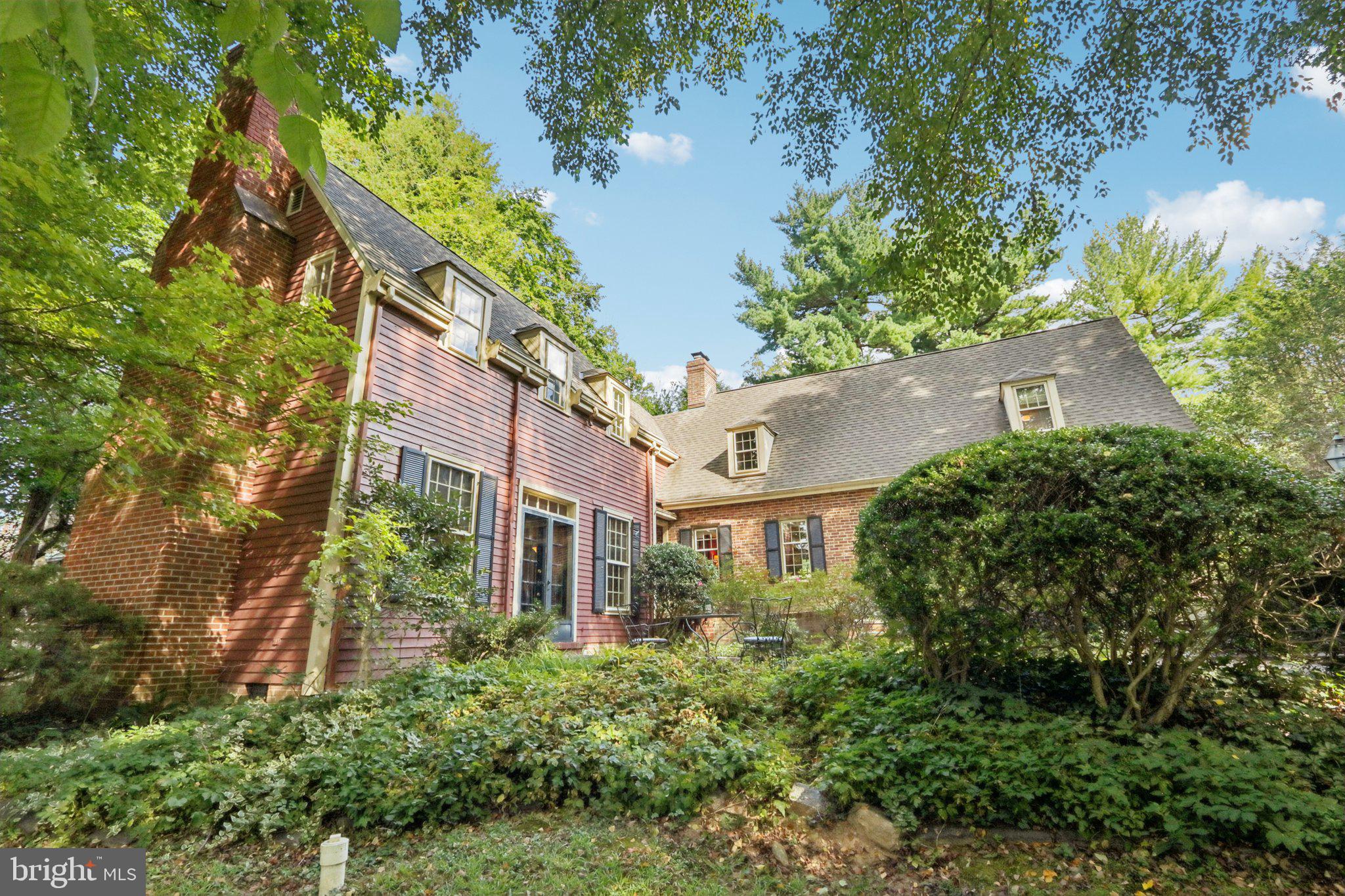 534 West Springfield Avenue Philadelphia, PA 19118 - Photo 2 of 86 Gallery Image 2
