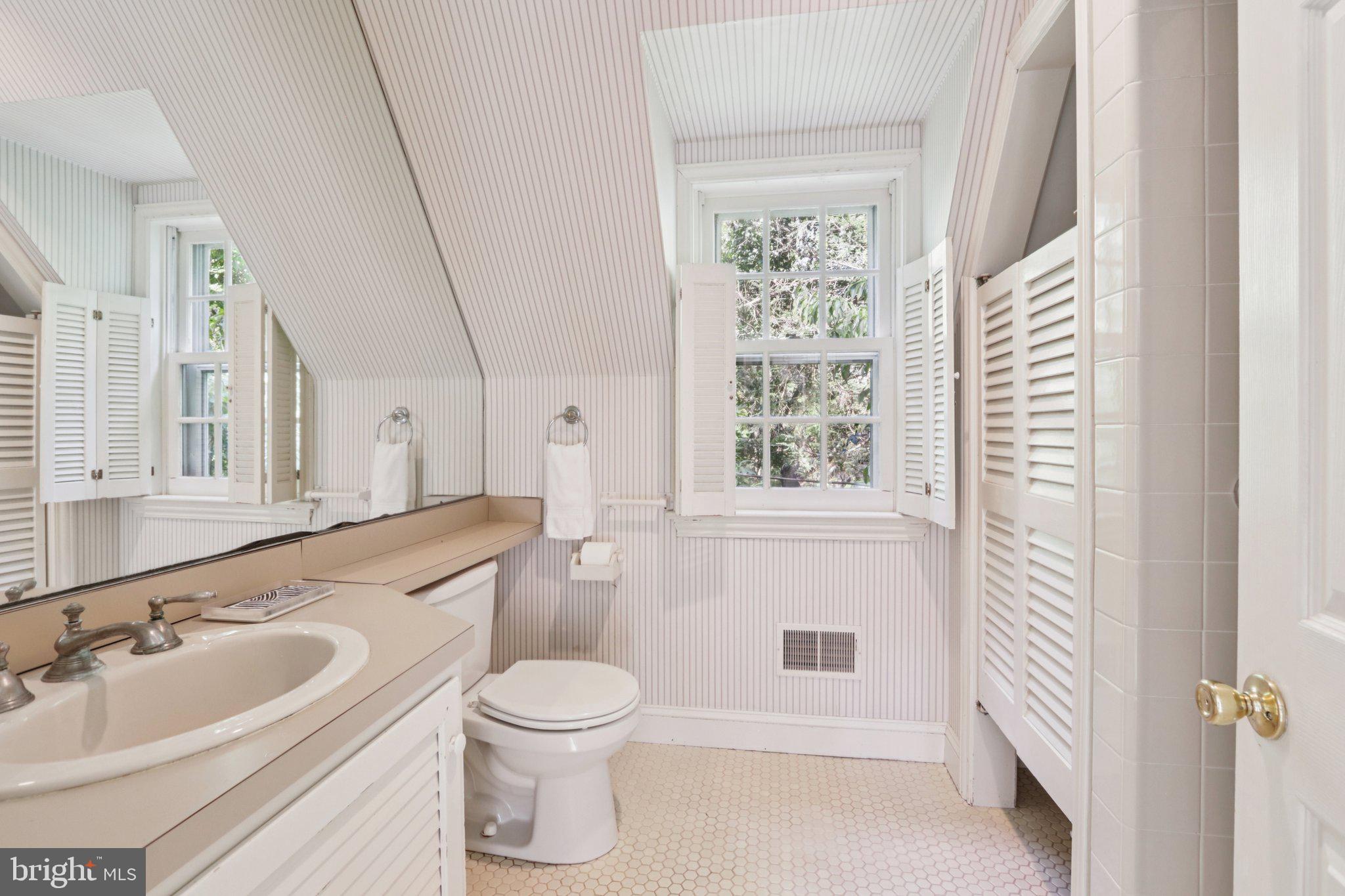 534 West Springfield Avenue Philadelphia, PA 19118 - Photo 45 of 86 Gallery Image 45