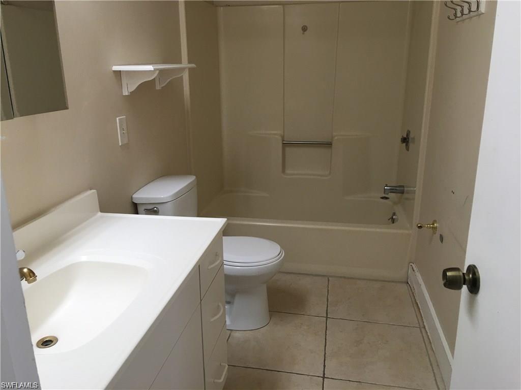 3637 Poplar Way Naples, FL 34112 - Photo 7 of 10