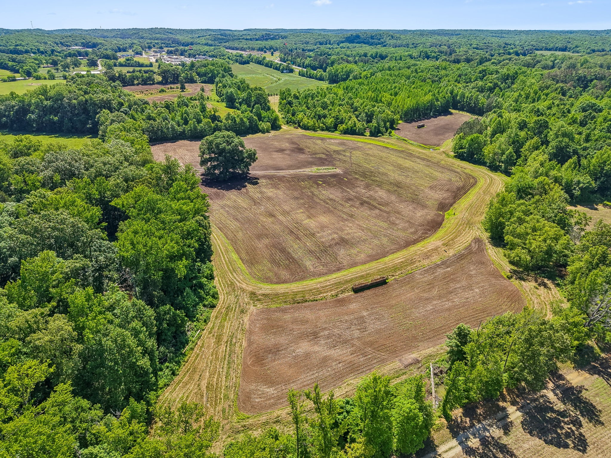 0 Rochelle Lane Hurricane Mills, TN 37078 - Photo 5 of 69 an aerial view of a house with a yard and lake view