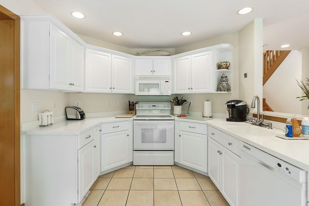 18 Elliott Road Sterling, MA 01564 - Photo 13 of 40