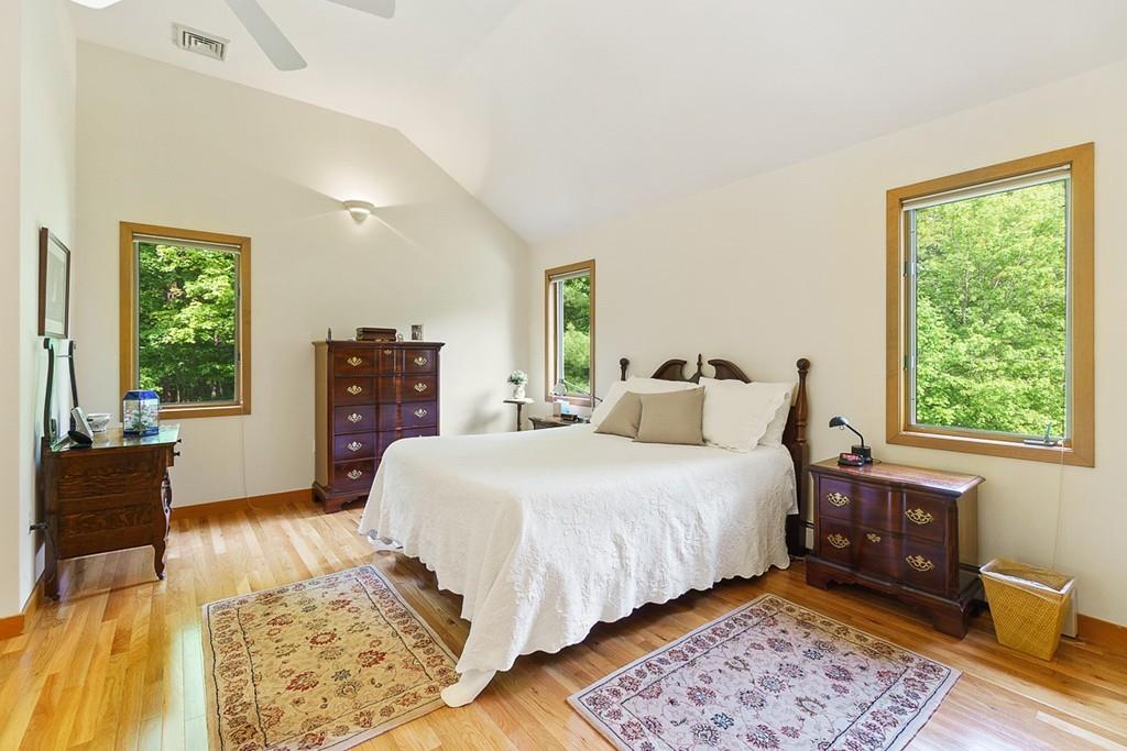 18 Elliott Road Sterling, MA 01564 - Photo 25 of 40