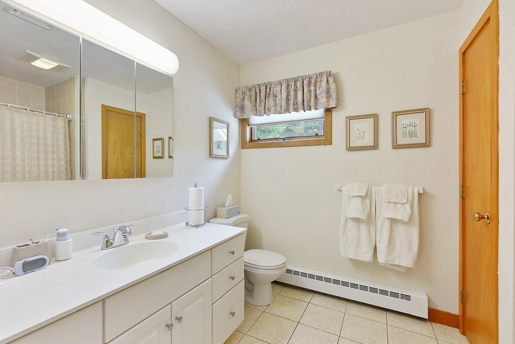 18 Elliott Road Sterling, MA 01564 - Photo 29 of 40