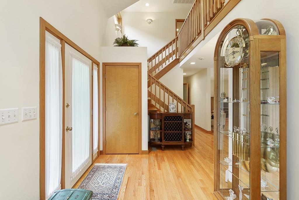 18 Elliott Road Sterling, MA 01564 - Photo 7 of 40