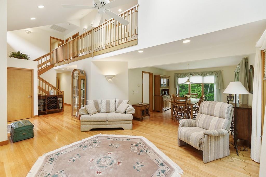 18 Elliott Road Sterling, MA 01564 - Photo 8 of 40