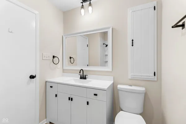 $159,900 | 8104 Bromley Place, Indianapolis, IN 46219