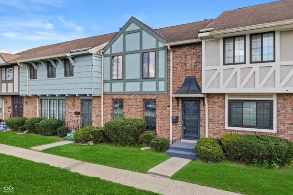 $159,900 | 8104 Bromley Place, Indianapolis, IN 46219