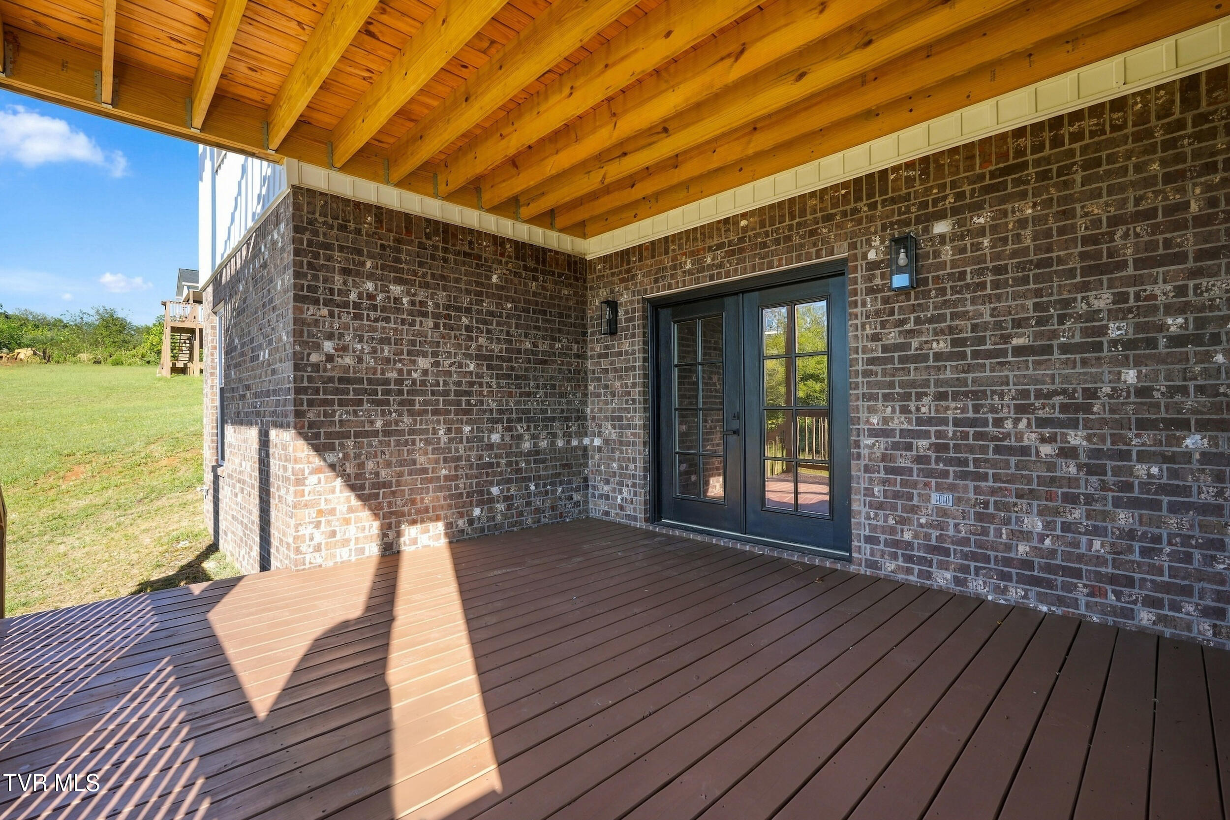 880 Granby Road Kingsport, TN 37660 - Photo 49 of 62 49_880 granby rd-58