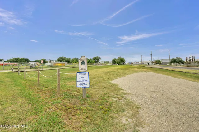 $1,798,000 | 103 Dragonfly Lane, Hampstead, NC 28443