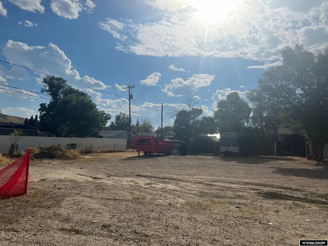 $159,000 | 608 West State Street, Rawlins, WY 82301