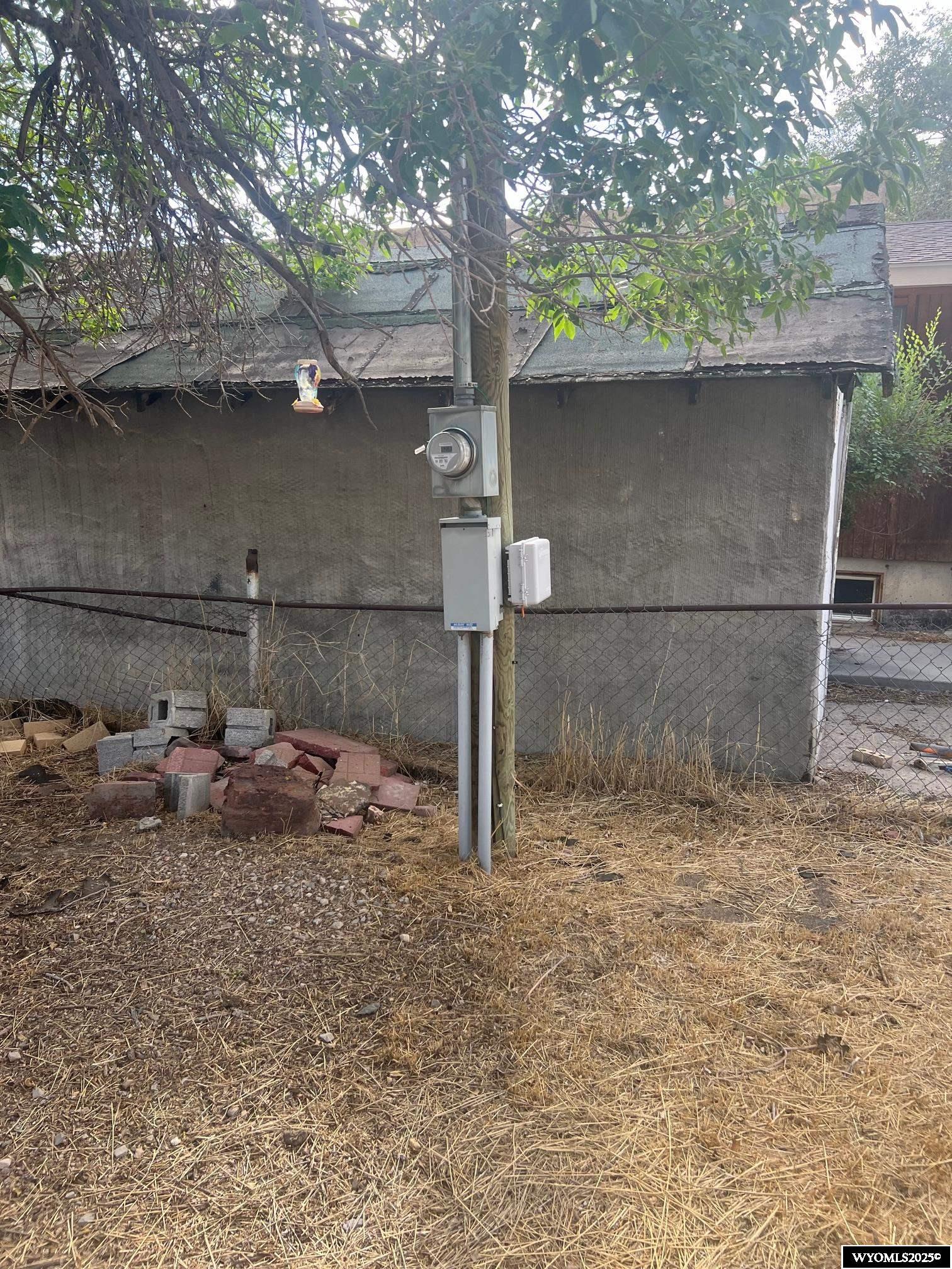 608 West State Street Rawlins, WY 82301 - Photo 10 of 12