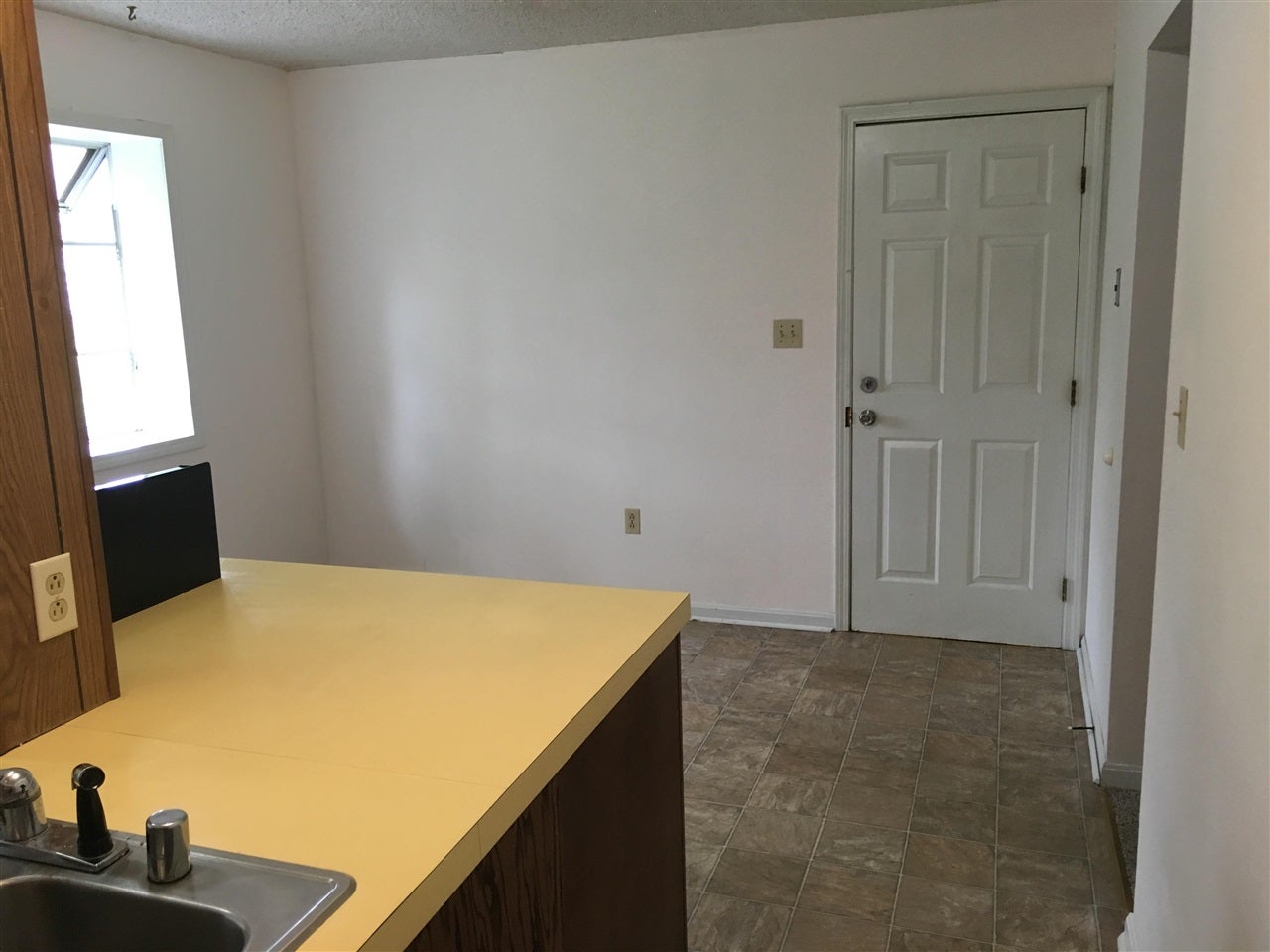 212 Clark Street Franklin, KY 42134 - Photo 11 of 13 Gallery Image 11