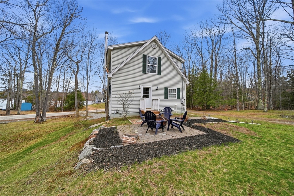 4 Penobscott Path Gilmanton, NH 03237 - Photo 5 of 41