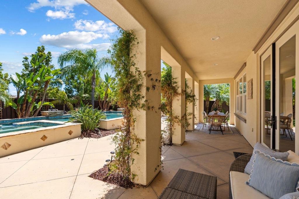 3228 Sitio Montecillo Carlsbad, CA 92009 - Photo 51 of 64
