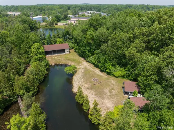 $1,200,000 | 7490 Andersonville Road, Clarkston, MI 48346