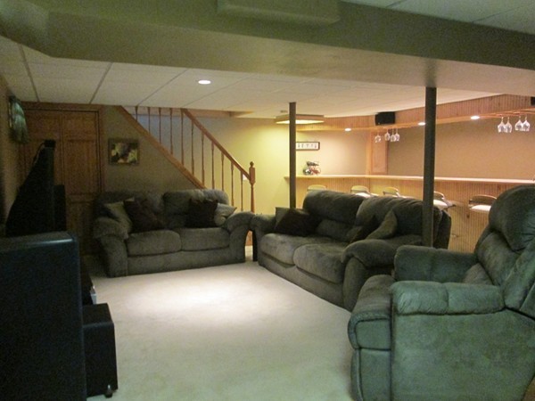 64 Brookside Avenue Webster, MA 01570 - Photo 21 of 30 a living room with furniture and a ceiling fan