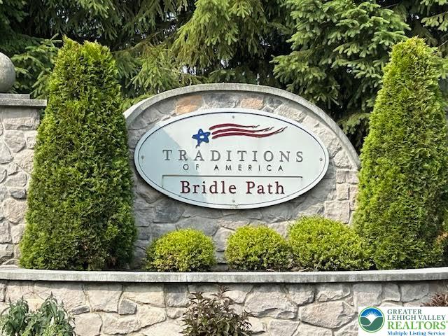 1051 Resolution Drive Bethlehem, PA 18017 - Photo 30 of 33 a sign that is on a wooden wall