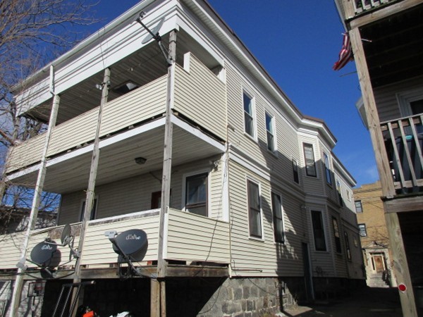 87 Bellingham Street Chelsea, MA 02150 - Photo 5 of 6 Gallery Image 5