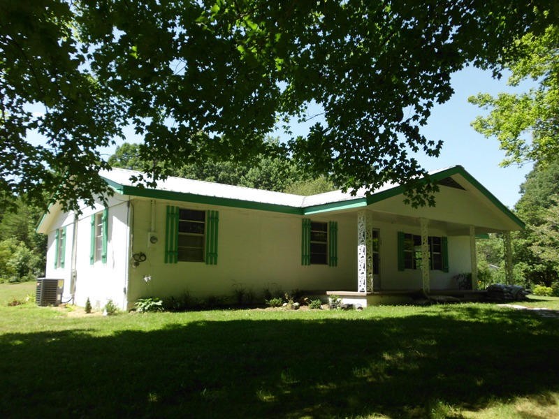 120 Edwards Road, Unit 833R Tellico Plains, TN 37385 - Photo 3 of 32 SANY0002