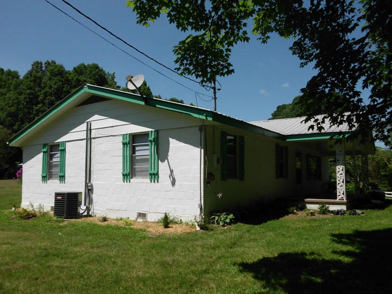 120 Edwards Road, Unit 833R Tellico Plains, TN 37385 - Photo 4 of 32 SANY0003