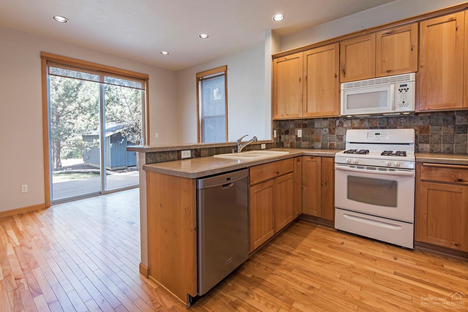 20212 Archie Briggs Road Bend, OR 97703 - Photo 4 of 22 Additional Photo