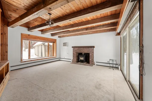 $404,000 | 8 Avery Road, Campton, NH 03223