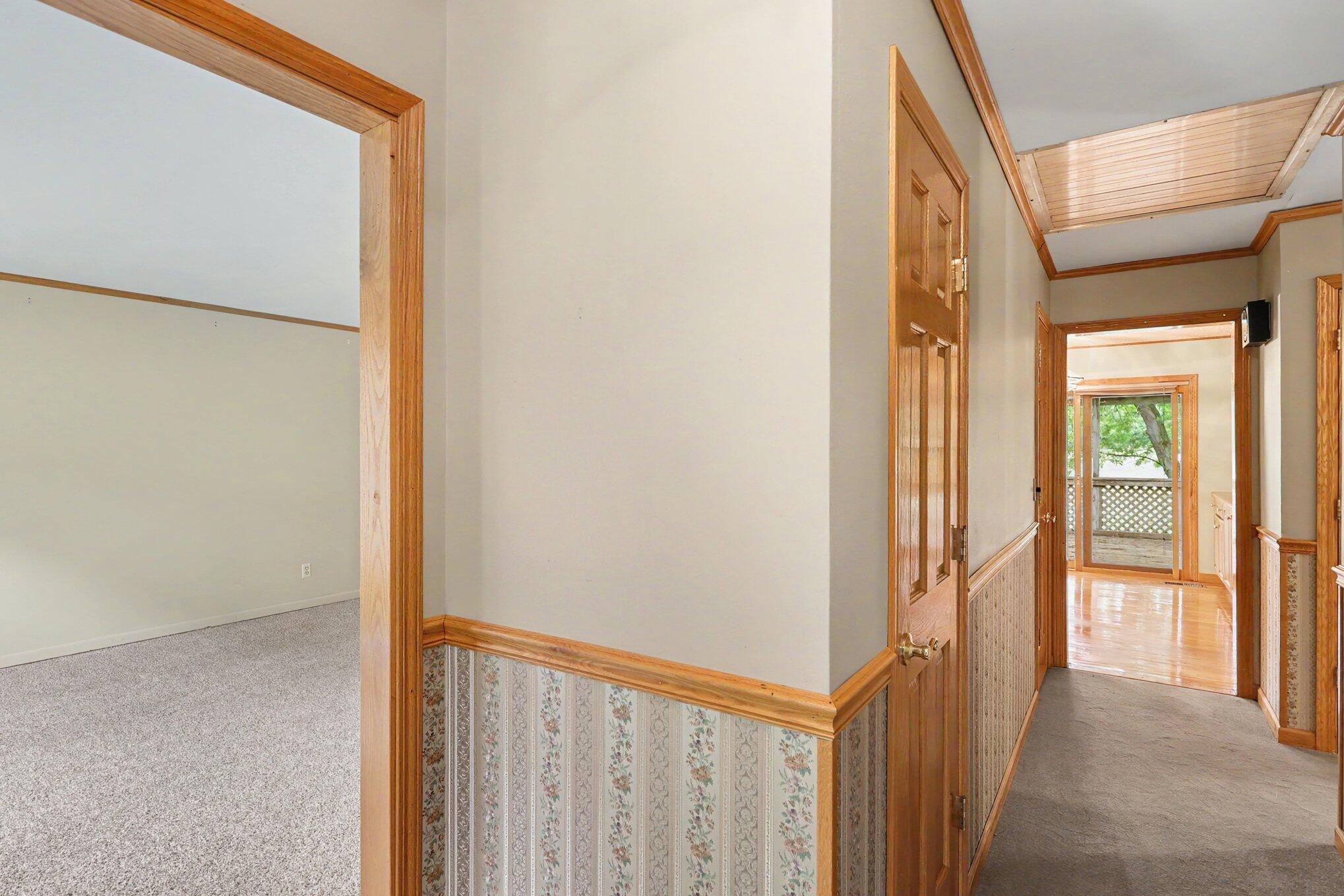 10691 Roepke Road Chelsea, MI 48118 - Photo 11 of 33 011_file_8380