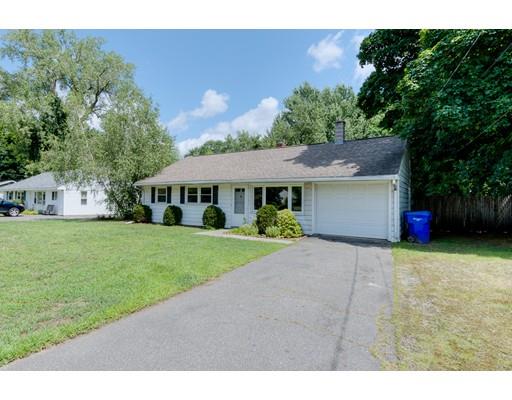 727 Bradley Road Springfield, MA 01109 - Photo 5 of 28
