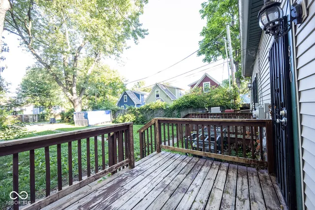 $999 | 850 North Temple Avenue, Indianapolis, IN 46201