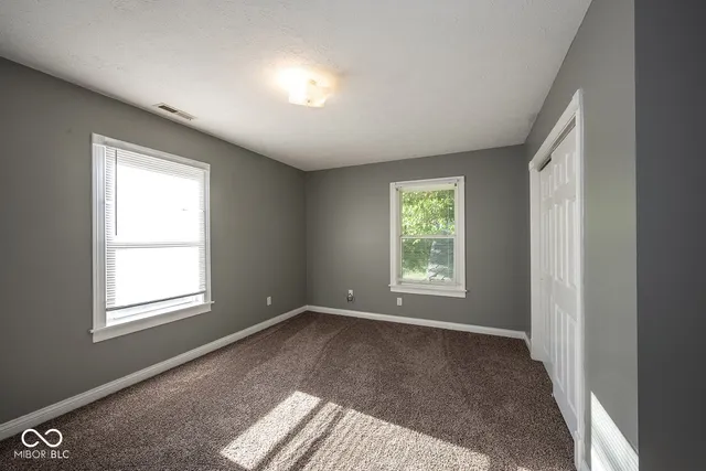 $999 | 850 North Temple Avenue, Indianapolis, IN 46201