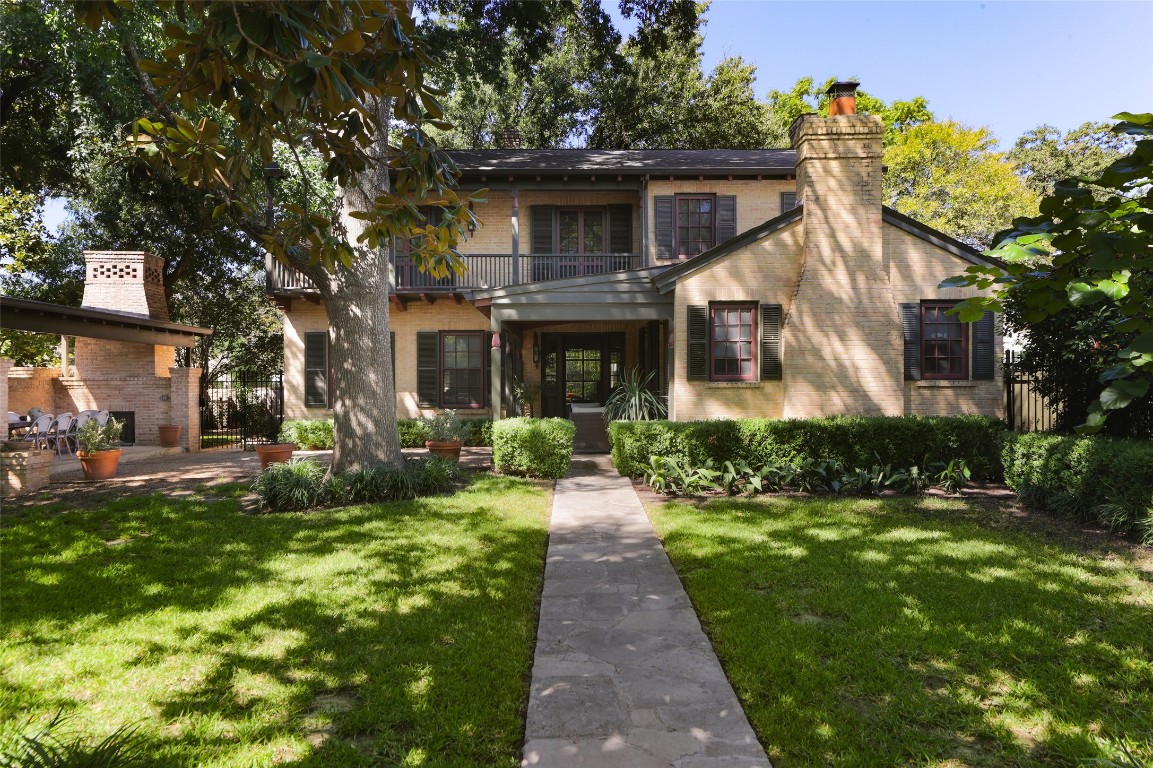 2400 Harris Boulevard Austin, TX 78703 - Photo 1 of 30