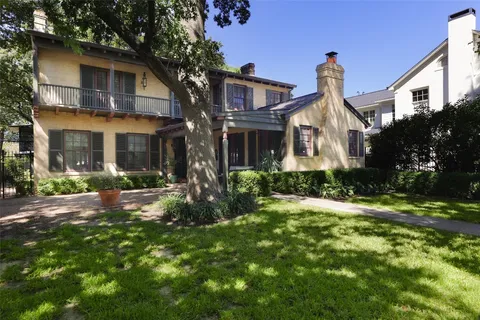 $2,900,000 | 2400 Harris Boulevard, Austin, TX 78703
