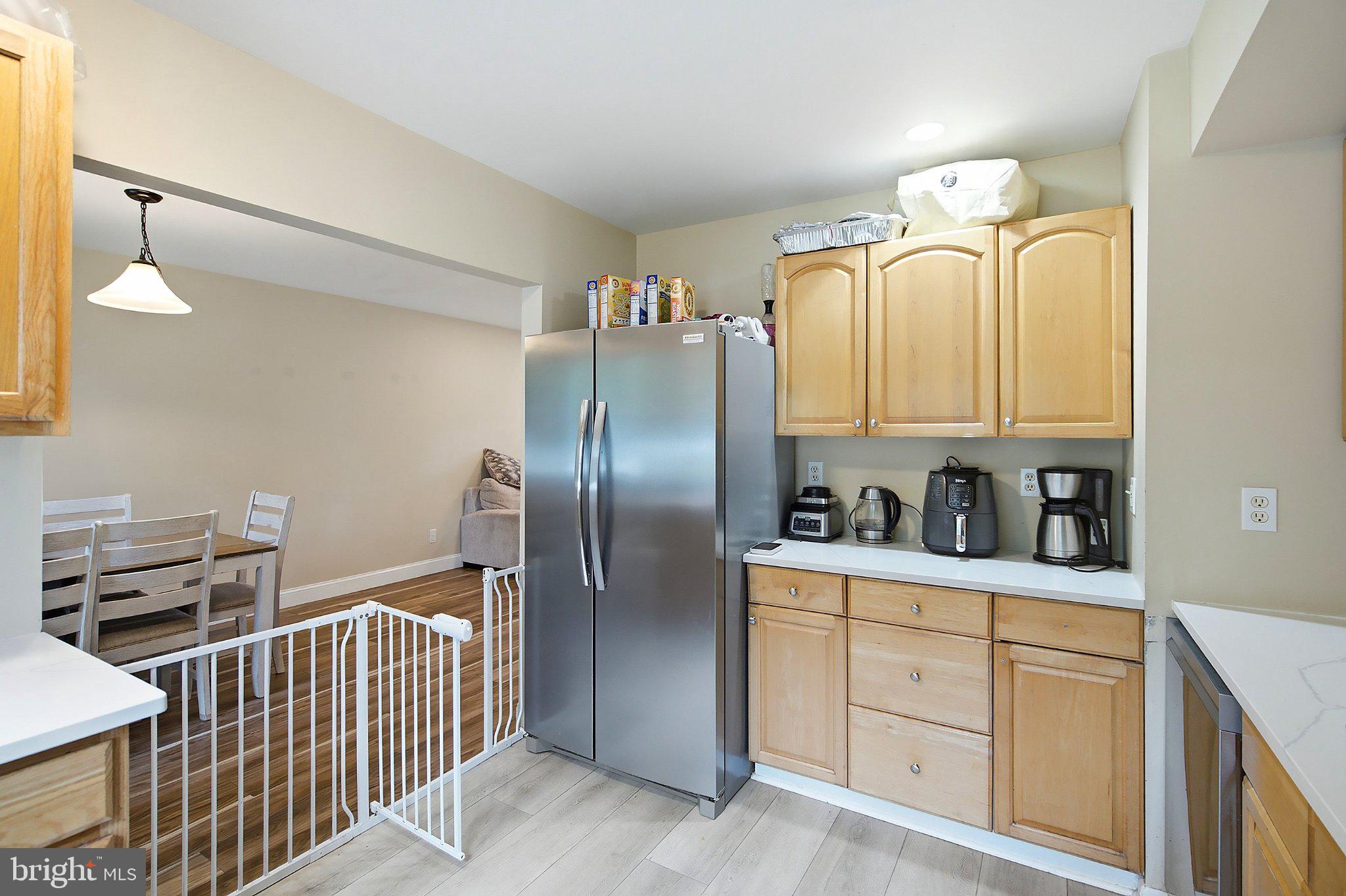 5017 Church Road Mount Laurel, NJ 08054 - Photo 13 of 37 Inviting kitchen with modern finishes.