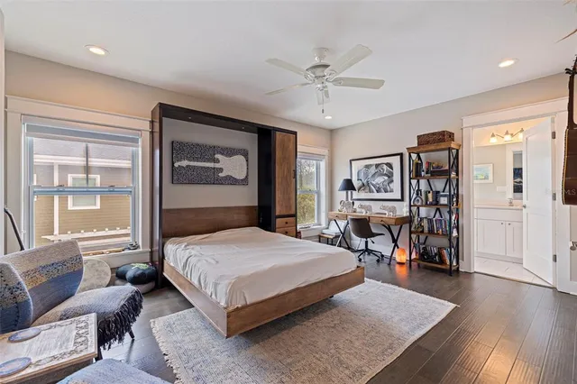 $999,999 | 440 11th Avenue Northeast, St. Petersburg, FL 33701