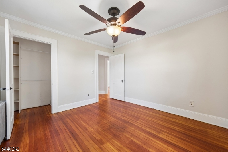 659 Raritan Road Cranford, NJ 07016 - Photo 15 of 36