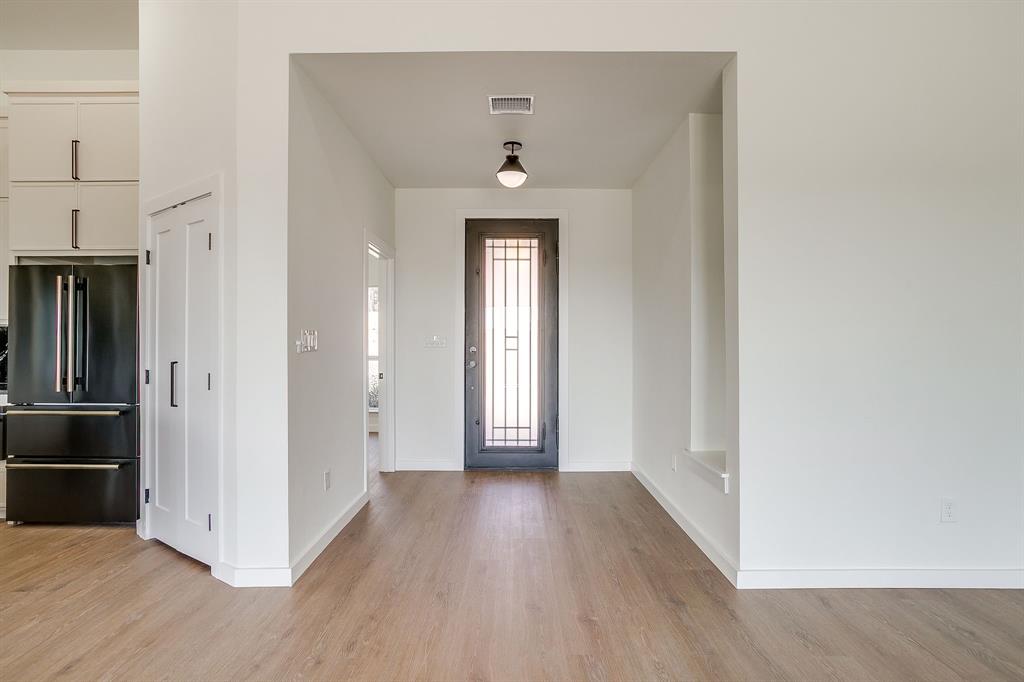 208 Mountain Ridge North Cresson, TX 76035 - Photo 6 of 40