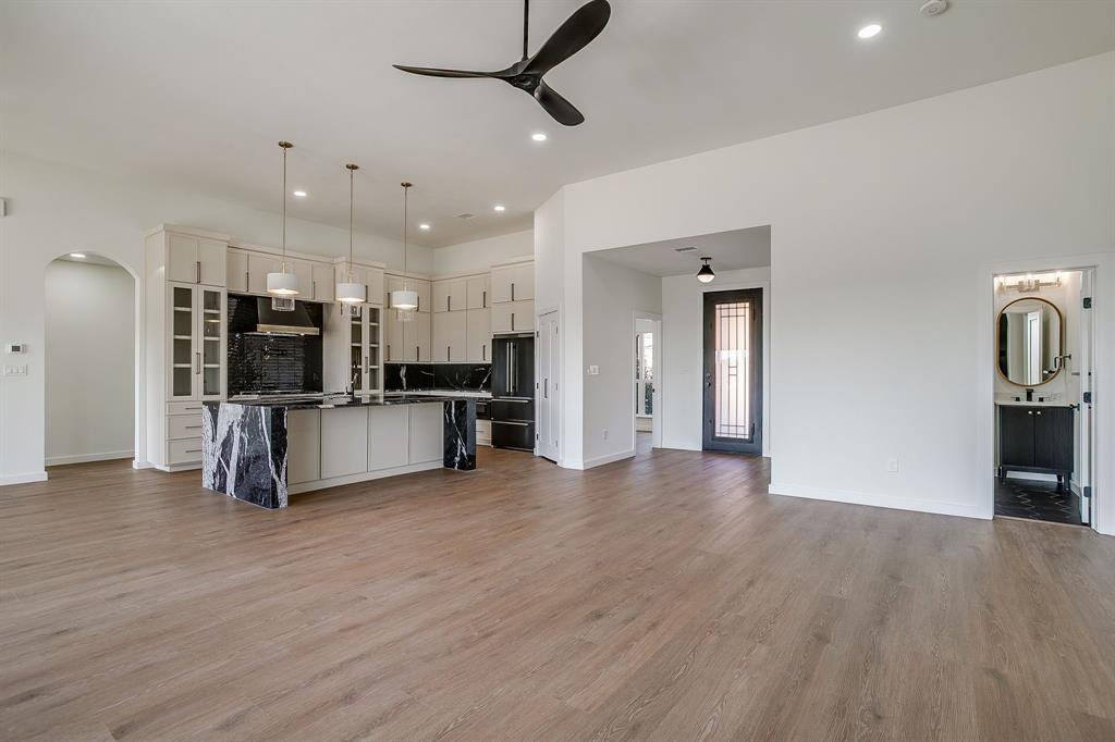 208 Mountain Ridge North Cresson, TX 76035 - Photo 9 of 40