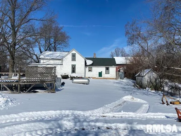 $446,295 | 12040 North Fox Road, Marshall, IL 62441